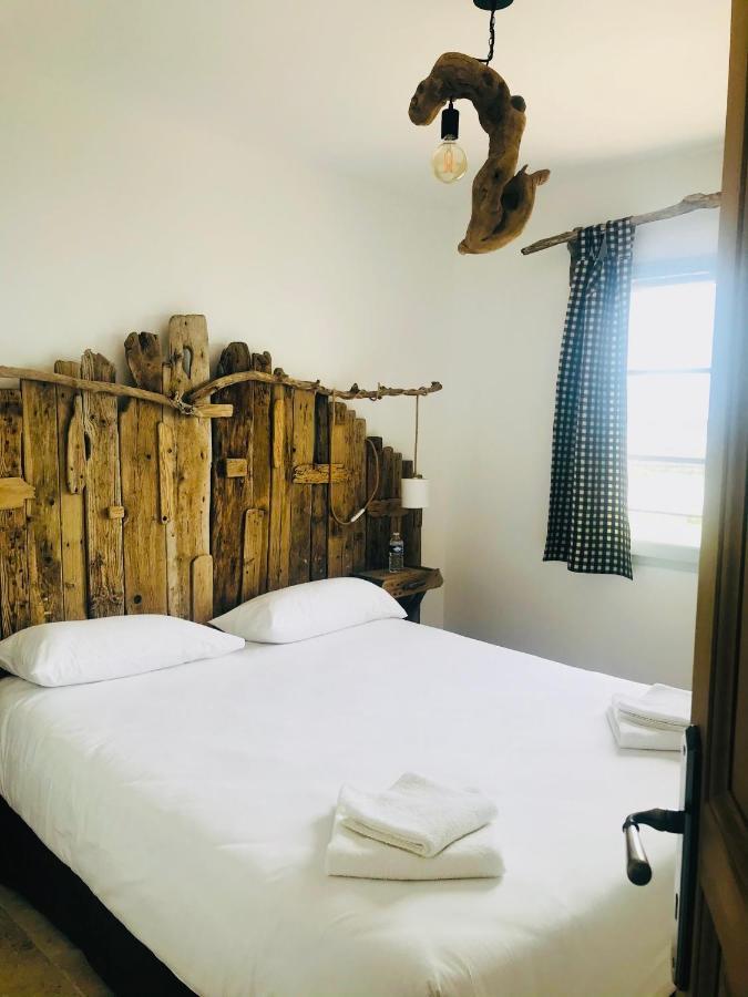 Bed and Breakfast Manade Des Baumelles Saintes-Maries-de-la-Mer Esterno foto